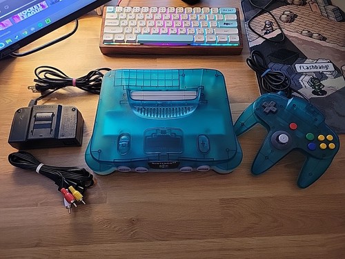 Nintendo n64 ice blue clear - 64,
